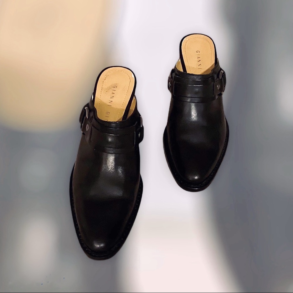 Gianni Bini Black Leather Slip-on Heels - GUC! - Picture 4 of 16